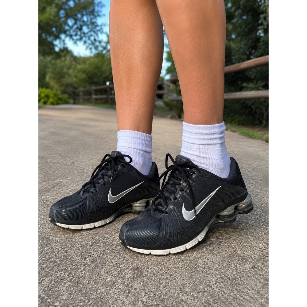 Nike Womens Size 8.5 Shox Turbo+ Black Silver Running Shoes Athletic Sneakers